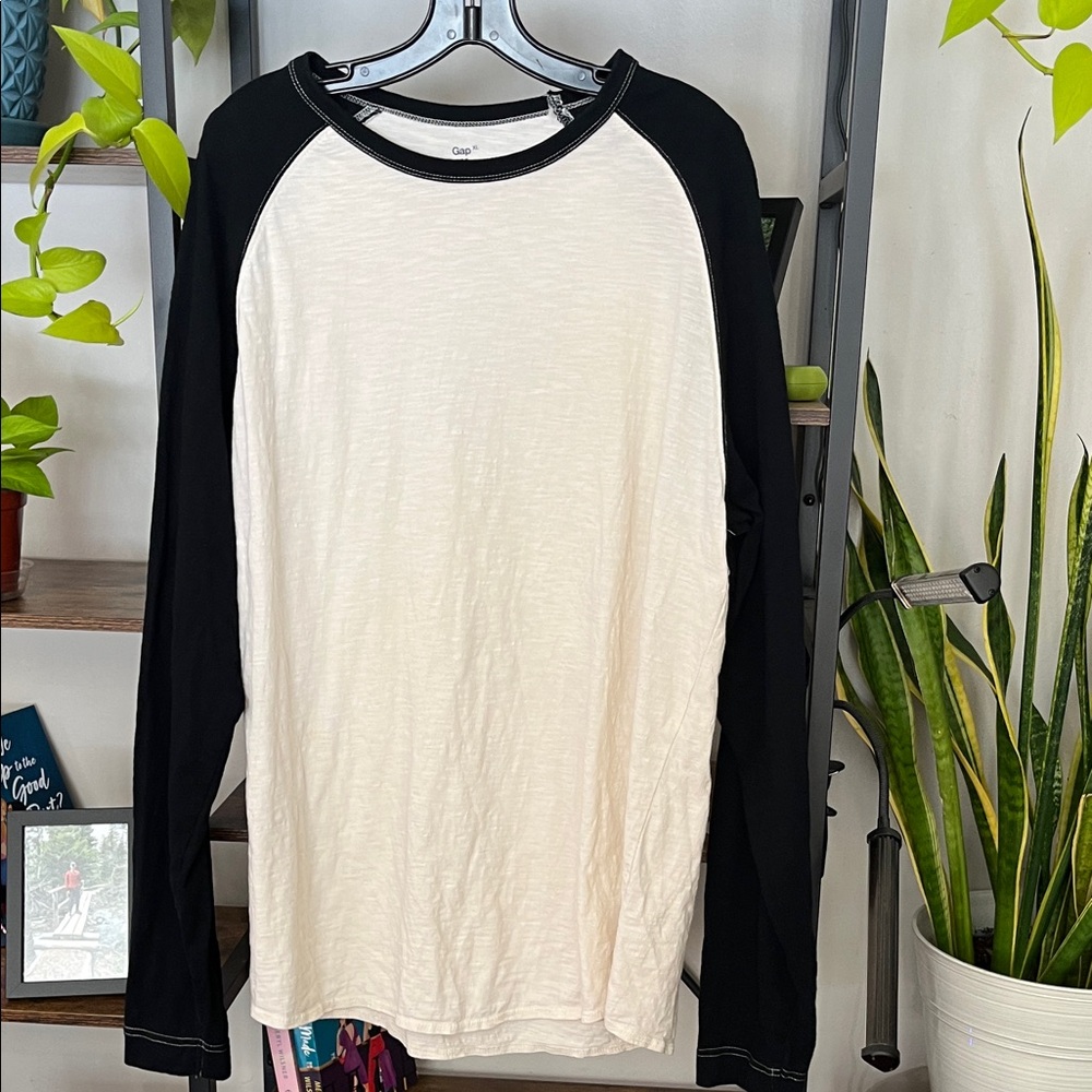 GAP Black and Cream Raglan Long Sleeve Shirt